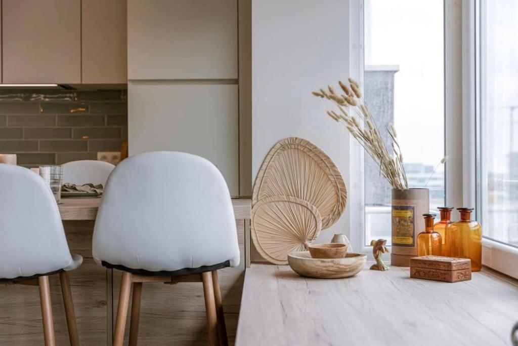 Juan - Stijlvol Appartement Met Uitzicht Op De Kaai Ostende Exterior foto